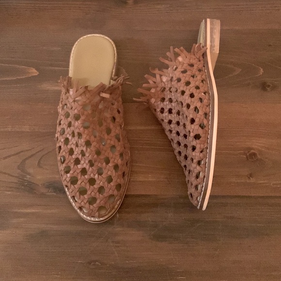 Free People Mirage Woven Flat. Color: Brown // Size: EU 38. - Picture 3 of 9